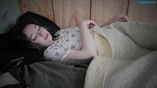 Katilingus - First Night Sharing Bed w Bro –