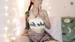 PuppyGirlfriend - Hentai Girlfriend Plays With Herself